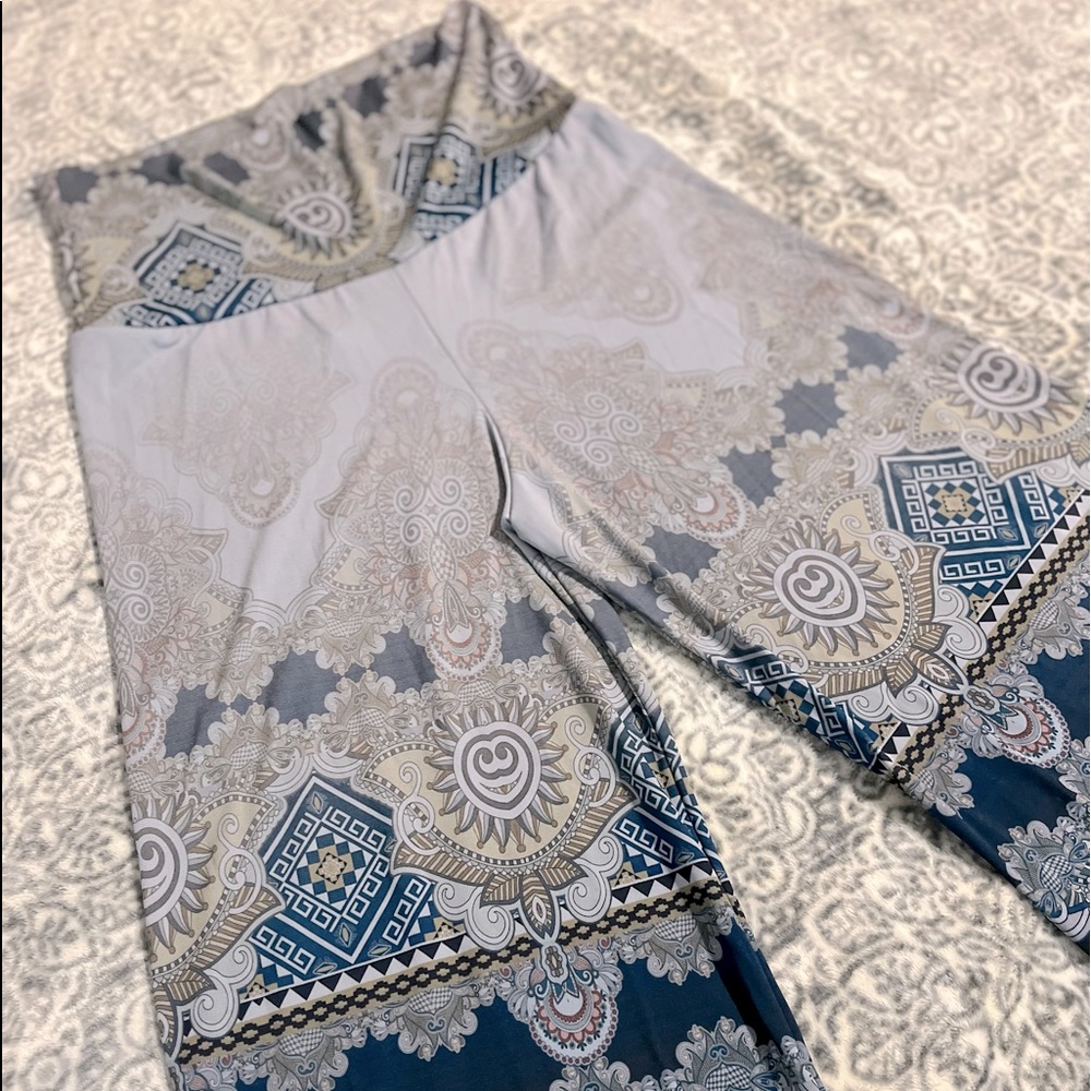 With U Palazzo Pants size M